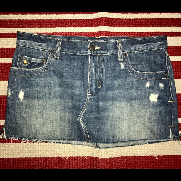 Abercrombie &Fitch Denim Skirt - Picture 1 of 3